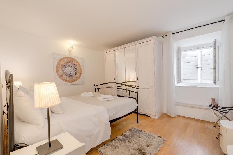 Temple Luxury Apartments & Rooms Split Eksteriør billede